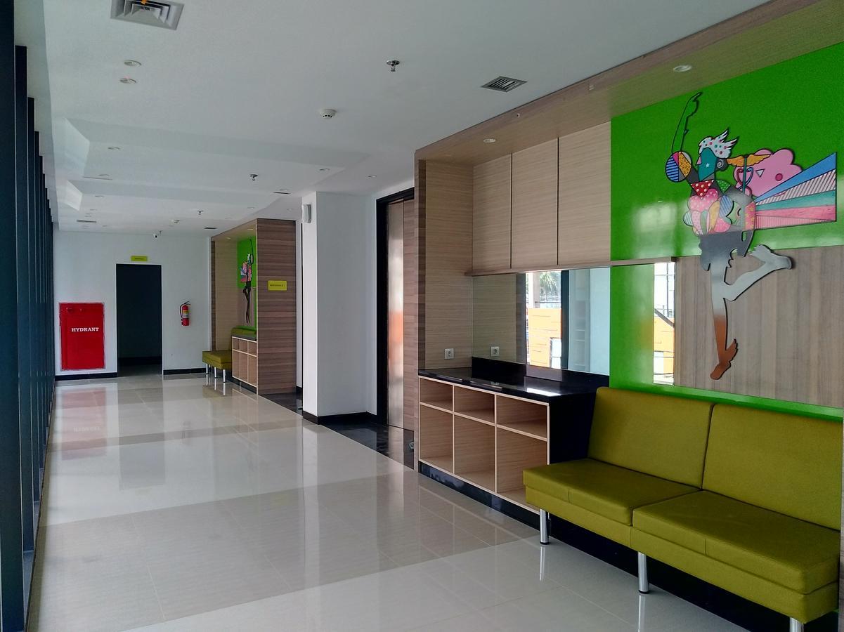 Maxone Platinum Hayam Wuruk Hotell Jakarta Exteriör bild