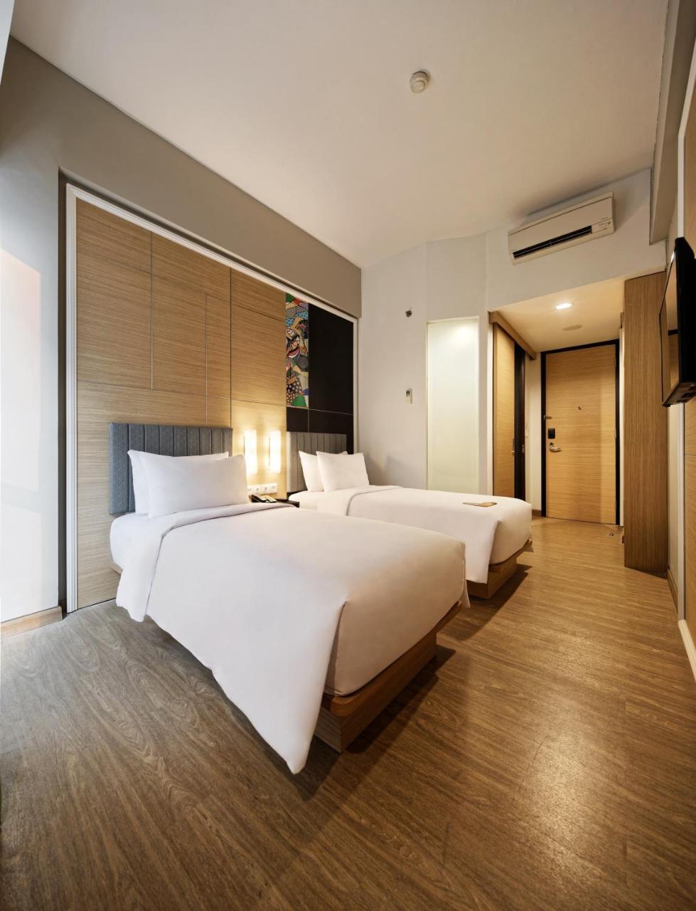Maxone Platinum Hayam Wuruk Hotell Jakarta Exteriör bild
