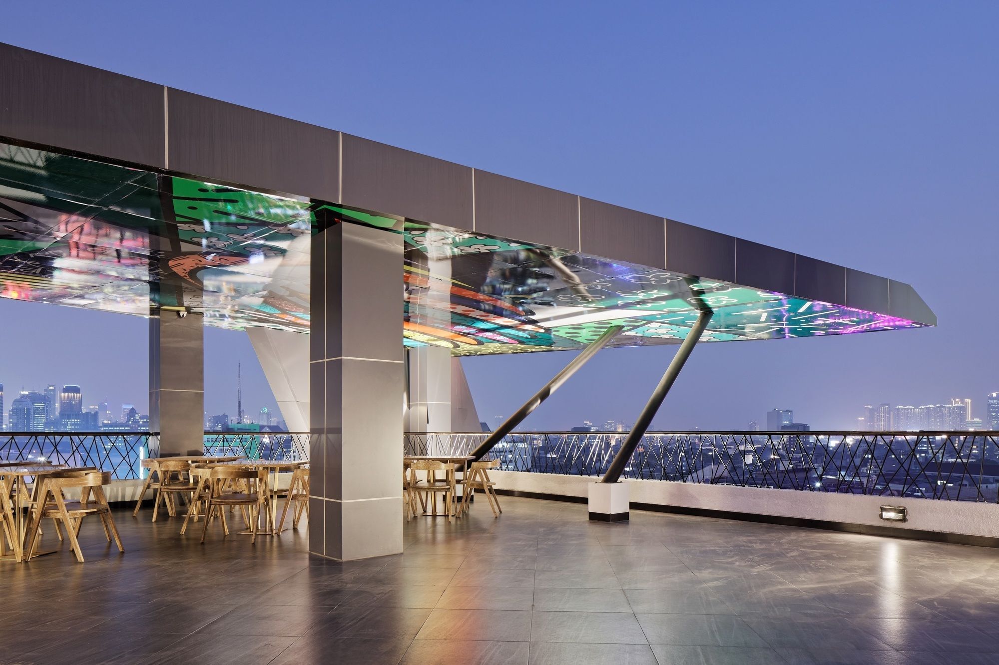 Maxone Platinum Hayam Wuruk Hotell Jakarta Exteriör bild