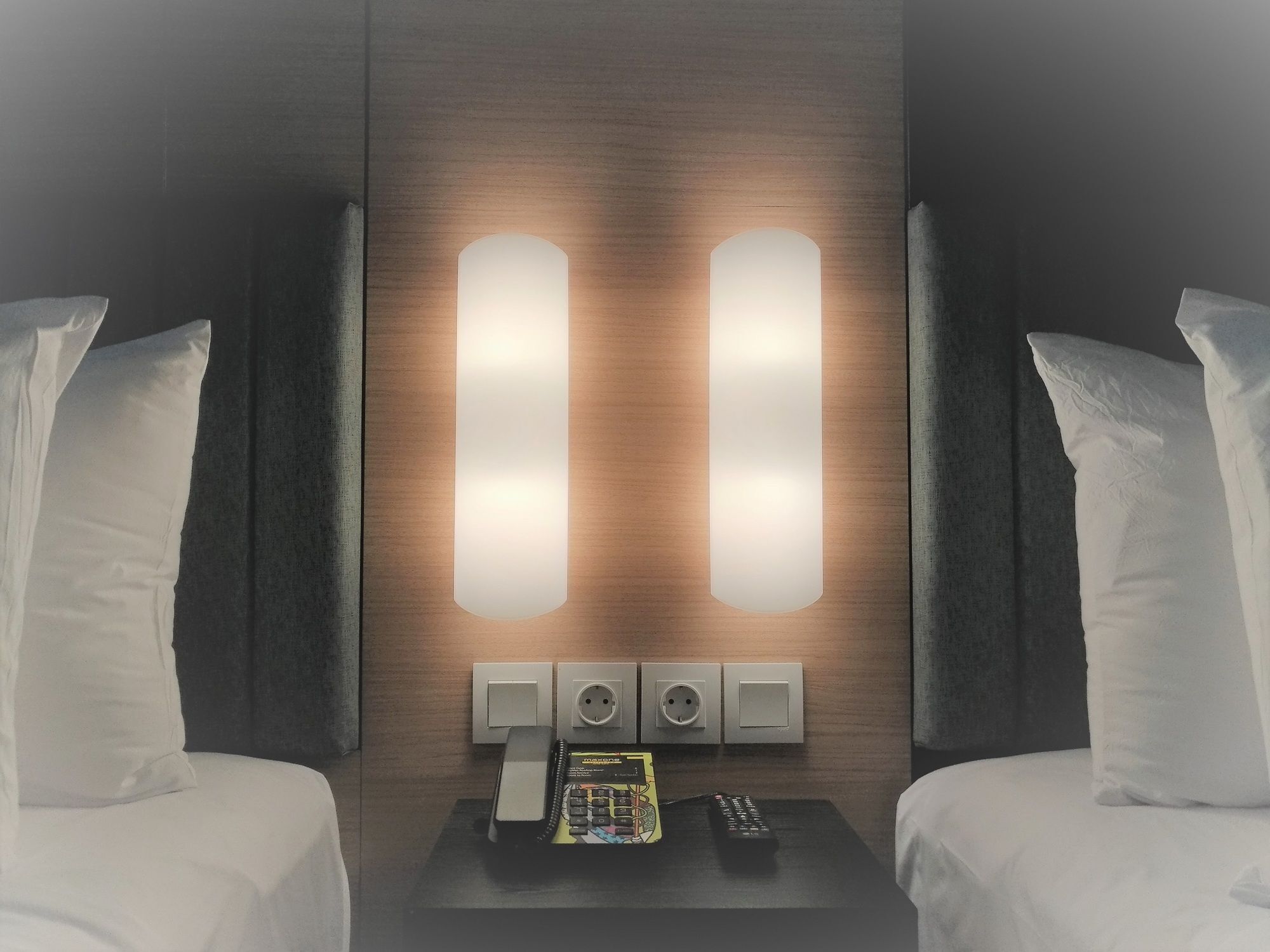 Maxone Platinum Hayam Wuruk Hotell Jakarta Exteriör bild