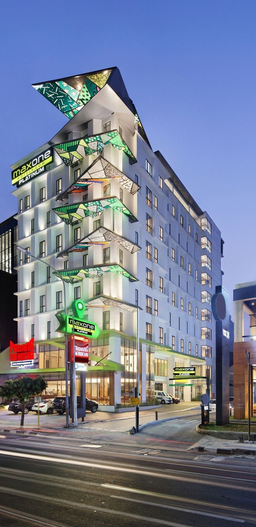 Maxone Platinum Hayam Wuruk Hotell Jakarta Exteriör bild