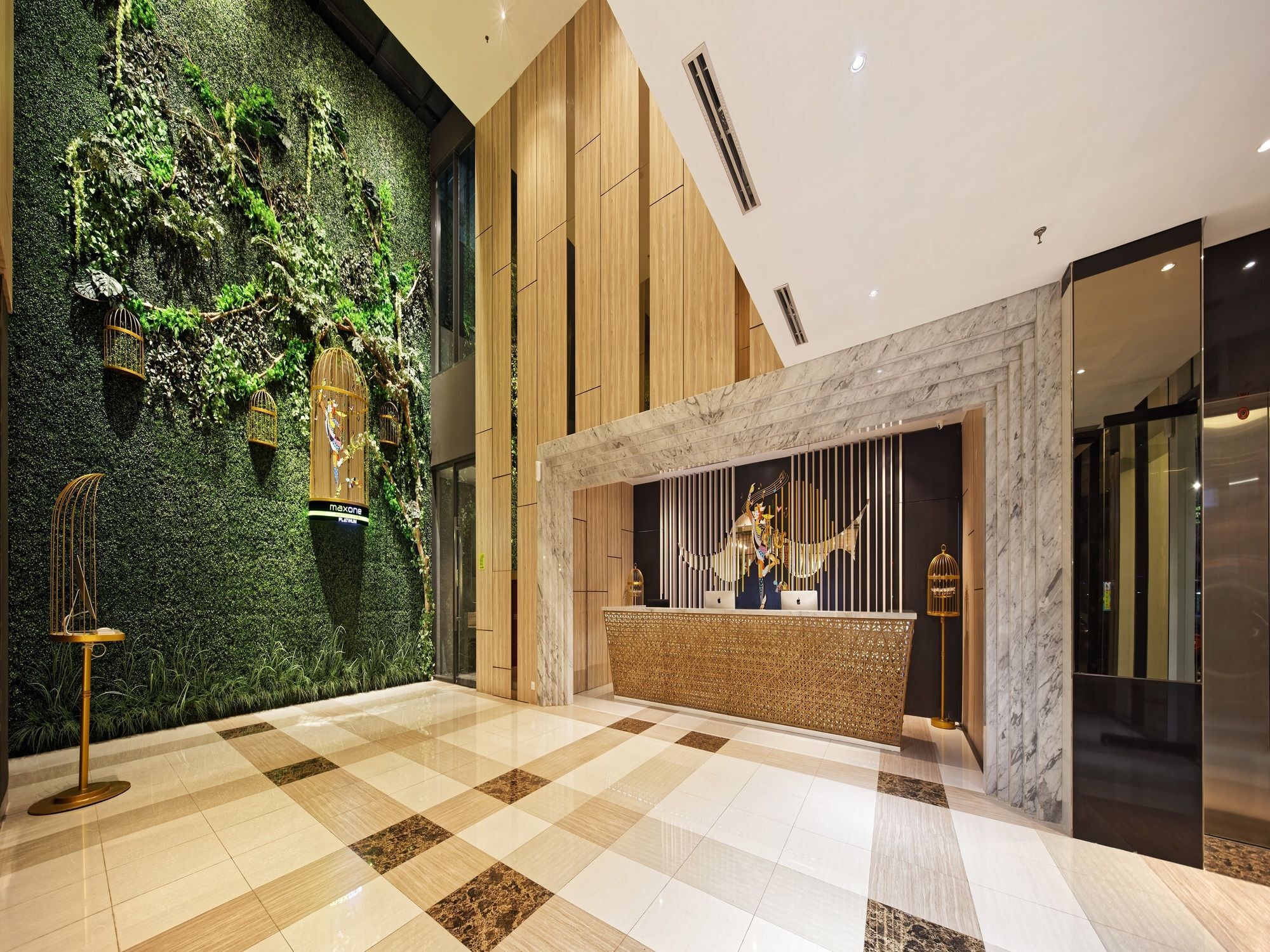Maxone Platinum Hayam Wuruk Hotell Jakarta Exteriör bild