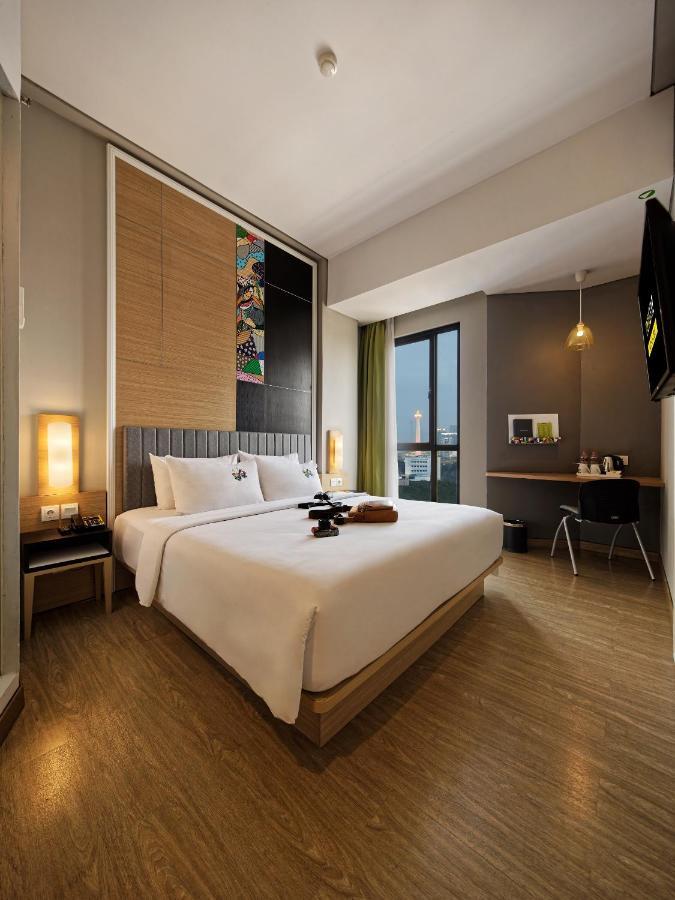 Maxone Platinum Hayam Wuruk Hotell Jakarta Exteriör bild